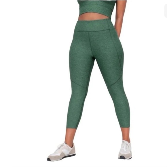 Outdoor‎ voices heathered green crop leggings size SMALL - Picture 1 of 12